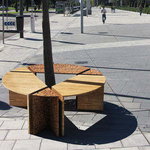 guarda-árboles de madera