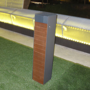 cubo de basura público