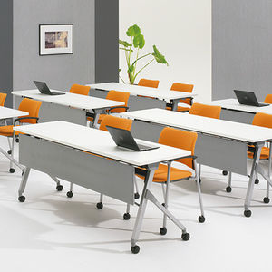 mesa para la enseñanza contemporánea