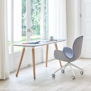 silla de oficina contemporánea