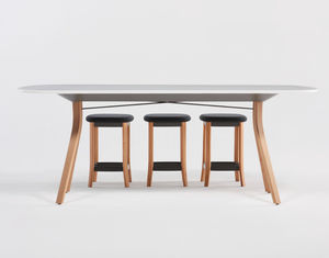 mesa alta contemporánea
