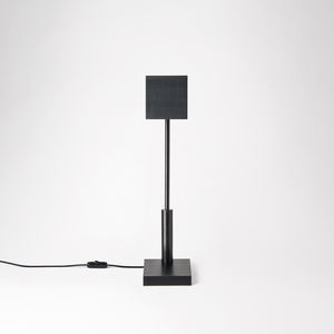 lámpara de mesa