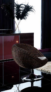 sillón contemporáneo / de mimbre / giratorio