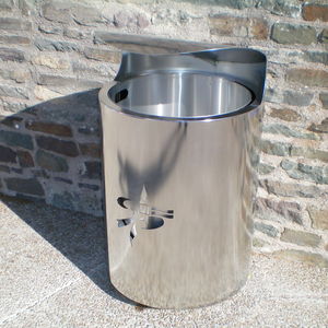 cubo de basura público