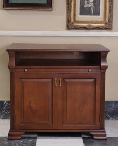 mueble de televisión clásico