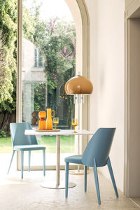 silla contemporánea