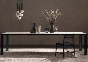 mesa contemporánea