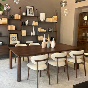 mesa de comedor contemporánea