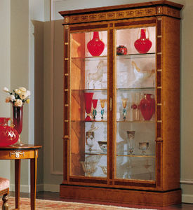 vitrina de estilo Imperio