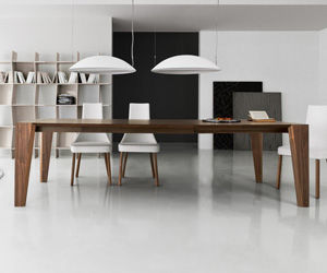 mesa contemporánea