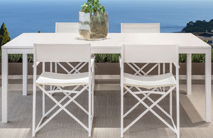 mesa contemporánea