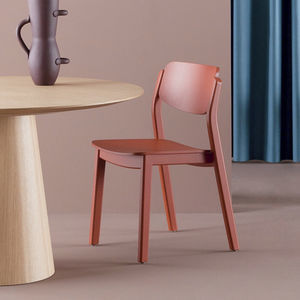 silla contemporánea