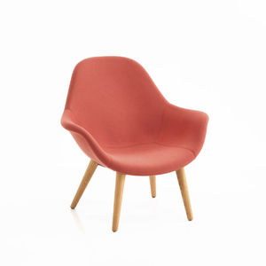 sillón bajo contemporáneo