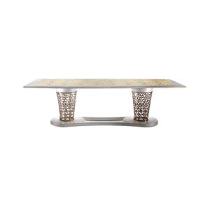 mesa de comedor clásica