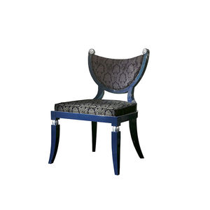 silla de comedor clásica