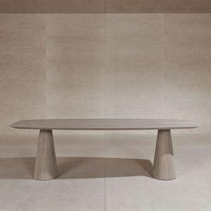 mesa contemporánea