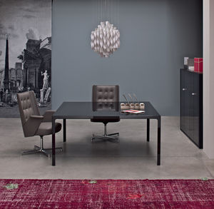 sillón de director contemporáneo