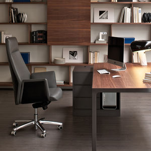 sillón de director contemporáneo