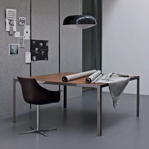 mesa contemporánea