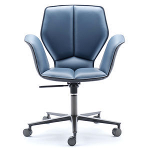 sillón de director contemporáneo