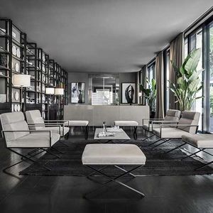 reposapiés contemporáneo