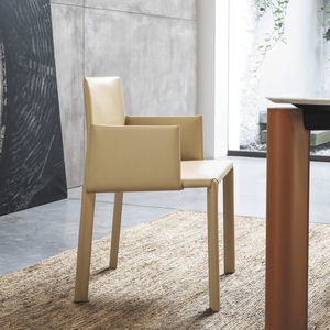 silla contemporánea