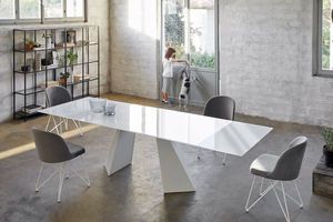 mesa contemporánea