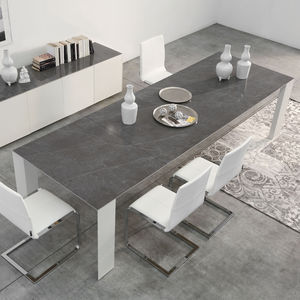 mesa contemporánea