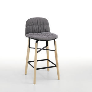 silla de bar contemporánea