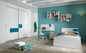 habitación para niños blanca