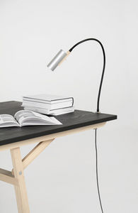 lámpara de mesa