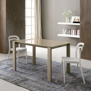 mesa de comedor contemporánea