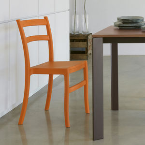 silla contemporánea