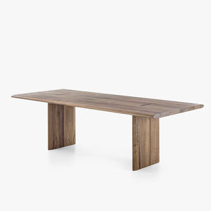mesa contemporánea