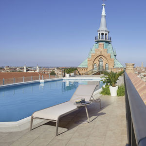 tumbona contemporánea