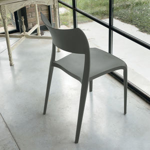 silla contemporánea