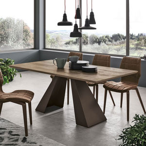 mesa de comedor contemporánea