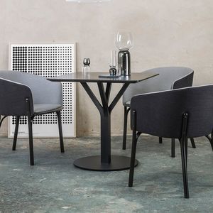 mesa bistró contemporánea