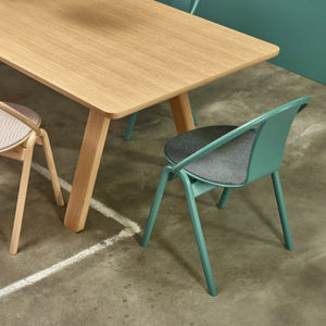 silla de comedor contemporánea