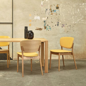 silla de comedor contemporánea