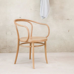 silla de comedor tradicional