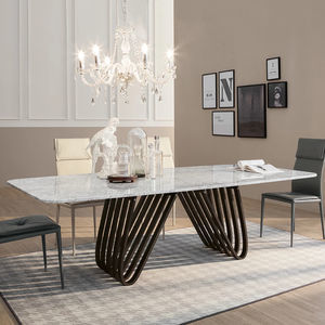 mesa de comedor contemporánea