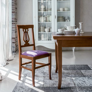 silla de comedor clásica
