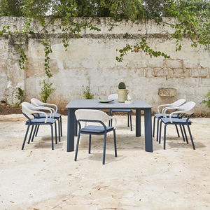 mesa de comedor contemporánea