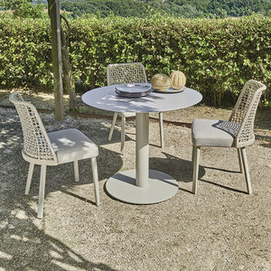 base de mesa de acero