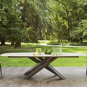 mesa contemporánea