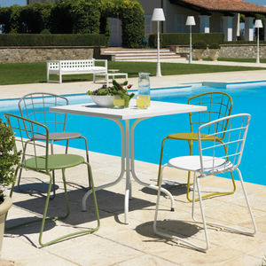 silla de jardín contemporánea
