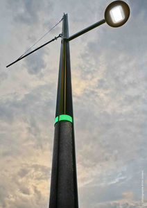 mástil de iluminación