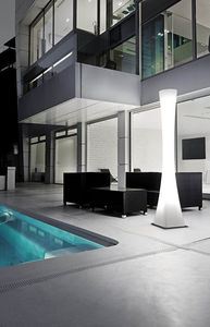 columna luminosa contemporánea / de policarbonato / LED / de exterior