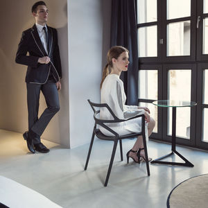silla contemporánea